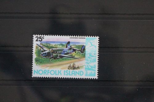 Norfolk 246 postfrisch Flugzeuge Luftfahrt #WX422