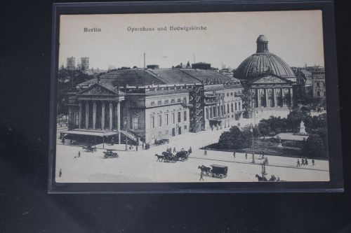 AK Berlin Opernhaus und St. Hedwigs-Kathedrale ungebraucht #PL719