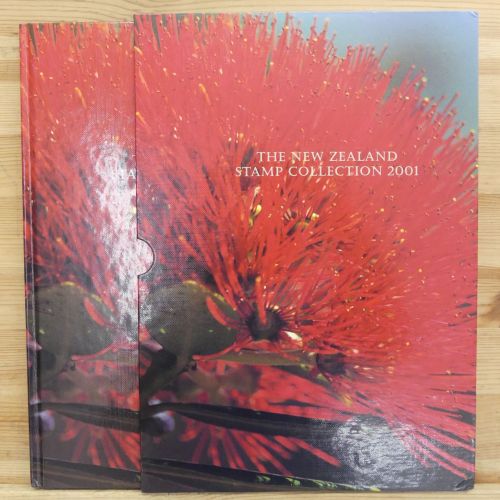 Neuseeland Jahreskollektion 2001 postfrisch im Hardcover/ Kassette #OM556