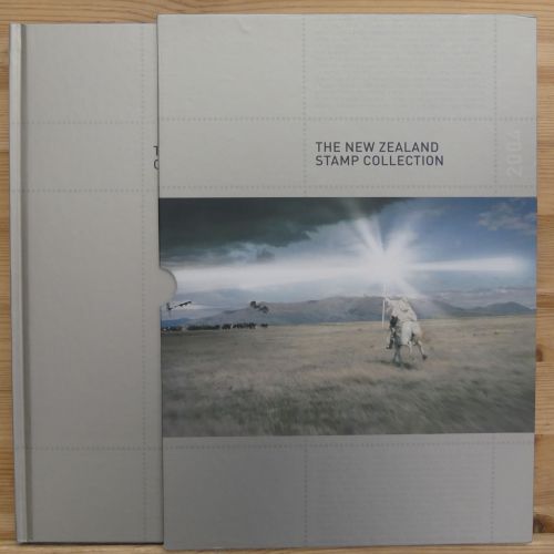 Neuseeland Jahreskollektion 2004 postfrisch im Hardcover/ Kassette #OM553