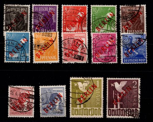 Berlin 21-34 gestempelt