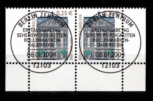 BRD Bund 2374 gestempelt als Paar vom Unterrand #DCA12