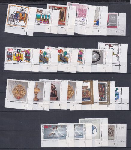 BRD Bund und Berlin Lot Formnummern postfrisch 19 Stück #DDJ12