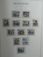 Berlin gut bestücktes Album ohne Anfänge im Leuchtturm-Text #AAA71