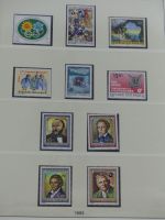 Österreich 1975-2007 ** besammelt (Nominale) in 3 Lindner Ordnern #AAB08