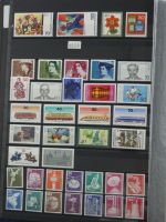 BRD Bund mit Ecken und Formnummern im Einsteck-Album #AAB40