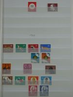 BRD Bund teils mit Ecken, Formnummern, KBWZs im Einsteck-Album #AAB43