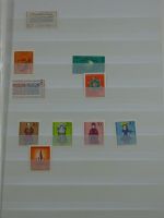 BRD Bund teils mit Ecken, Formnummern, KBWZs im Einsteck-Album #AAB43