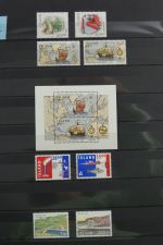 Island gute Sammlung ab Klassik - 20016 im 2 Einsteck-Alben und Mappe #AAC38