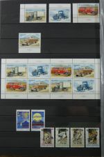 Island gute Sammlung ab Klassik - 20016 im 2 Einsteck-Alben und Mappe #AAC38