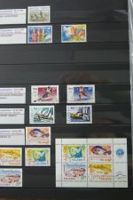 Island gute Sammlung ab Klassik - 20016 im 2 Einsteck-Alben und Mappe #AAC38