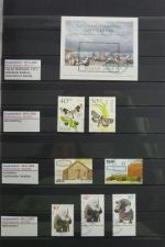 Island gute Sammlung ab Klassik - 20016 im 2 Einsteck-Alben und Mappe #AAC38
