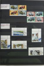 Island gute Sammlung ab Klassik - 20016 im 2 Einsteck-Alben und Mappe #AAC38