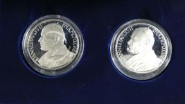Vatikan 2x 10.000 Lire 1998 835er Silber je 22 g, siehe Text #EAB21