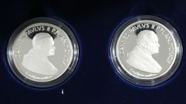 Vatikan 2x 10.000 Lire 1999 835er Silber je 22 g, siehe Text #EAB22