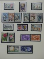 Frankreich ca. ab 1946 dual besammelt im Safe Binder #LY578