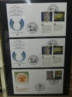 Vereinte Nationen Wien FDCs ab 1979 besammelt im Ring Binder #LY665