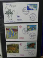 Frankreich und Gebiete FDCs ab 2002 besammelt im Ringbinder #LY693