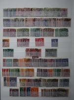 Deutsches Reich dicht gestecktes Lager mit viel Material im Einsteckalbum #LZ782