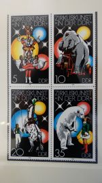 DDR ab Anfängen postfrisch bis 1984 besammelt in 5 Lindner Alben #LZ999