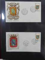 Spanien Sammlung FDCs in 7 Alben auf selbstgestalteten Seiten #MA104