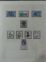 Berlin gestempelt besammelt mit teils fragwürdigen in 2 Safe Alben #MA122