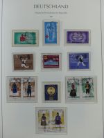DDR gestempelt besammelt mit Anfangswerten in 3 Leuchtturm-Alben #MA181