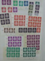 DDR Paare, Dienstmarken und Bogenteile im Einsteck Album #MA263