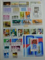 DDR Sammlungsartiges Lager mit Marx Blöcken in 2 Einsteckalben #MA326