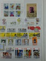 DDR Sammlungsartiges Lager mit Marx Blöcken in 2 Einsteckalben #MA326