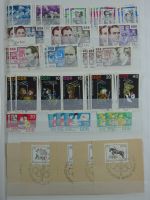 DDR Sammlungsartiges Lager mit Marx Blöcken in 2 Einsteckalben #MA326