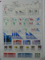 DDR Sammlungsartiges Lager mit Marx Blöcken in 2 Einsteckalben #MA326