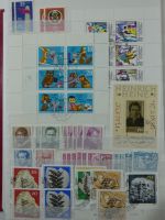 DDR Sammlungsartiges Lager mit Marx Blöcken in 2 Einsteckalben #MA326