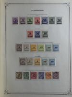 Weltweit Zwei Schwarten mit deut. Gebieten, franz. Kolonien usw. in Binde #MA461