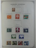 Weltweit Zwei Schwarten mit deut. Gebieten, franz. Kolonien usw. in Binde #MA461