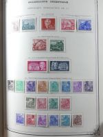 Weltweit Zwei Schwarten mit deut. Gebieten, franz. Kolonien usw. in Binde #MA461