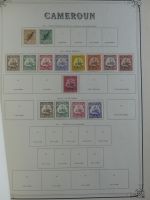 Weltweit Zwei Schwarten mit deut. Gebieten, franz. Kolonien usw. in Binde #MA461