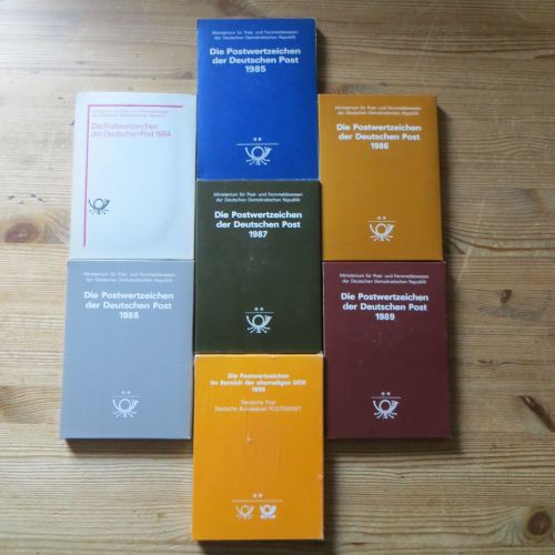 DDR Sammlung Jahreszusammenstellungen 1984-90 kpl. 1-7 Kat-Wert 830,- plus 5