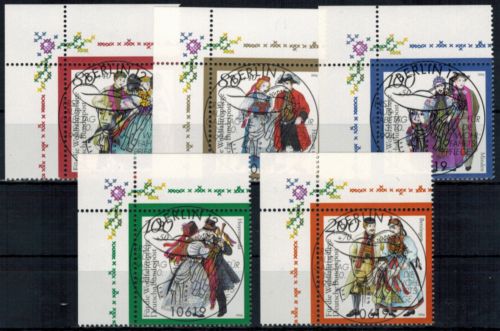 Bund 1757-1781 Bogenecke Eckrand Trachten oben links tadellos Ersttagsstempel