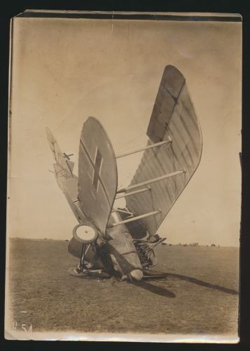 Flugpost Foto Flugzeug abgestürzt Original altes Foto auf dem Rumpf steht die