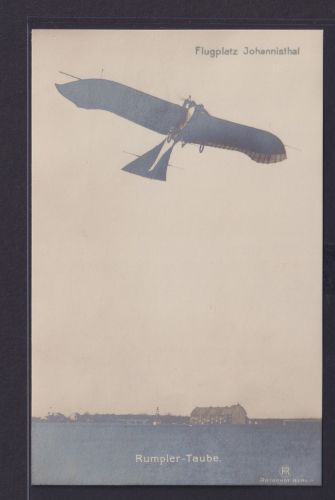 Foto Ansichtskarte Flugzeug Rumpler Taube am Flugplatz Johannisthal