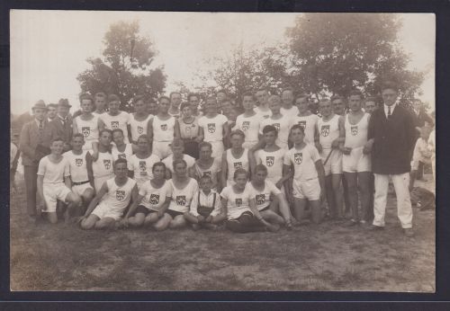 Ansichtskarte Fotokarte Sportriege Männer Frauen Sportfest AK ohne Einteilung