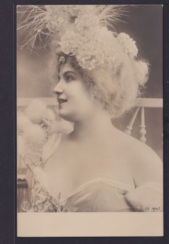 Ansichtskarte Künstlerkarte Frau Schönheit Erotik