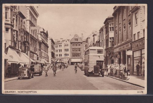 Ansichtskarte Northampton Drapery Grossbritannien Doppeldecker Bus nach