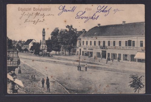 Ansichtskarte Bonyhad Ungarn Hauptplatz Denkmal