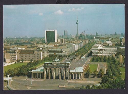 Berlin Ansichtskarte mit Brandenburger Tor Luftaufnahme Rolf Koehler
