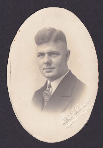Privat Foto Junger Mann Atelier Kussmann Oppenheim 1930