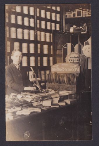 Ansichtskarte Reklame u.a. Phönix Sohlen Apotheke oder Kolonialwaren gewidmet