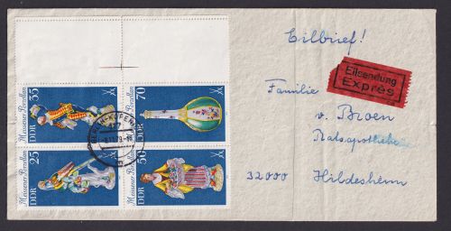 Gezähntes Leerfeld Briefmarken DDR Zusammendruck Eilboten Meissener Porzellan