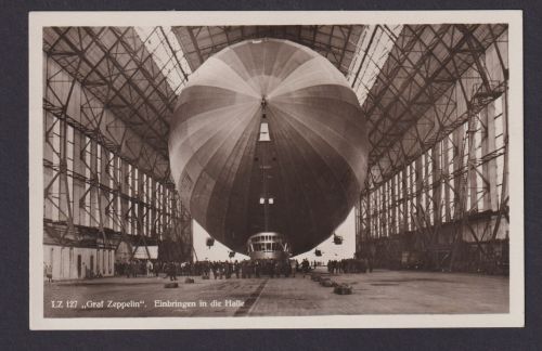Zeppelin Ansichtskarte LZ 127 Einbringen in die Halle Friedrichshaven Heidenheim